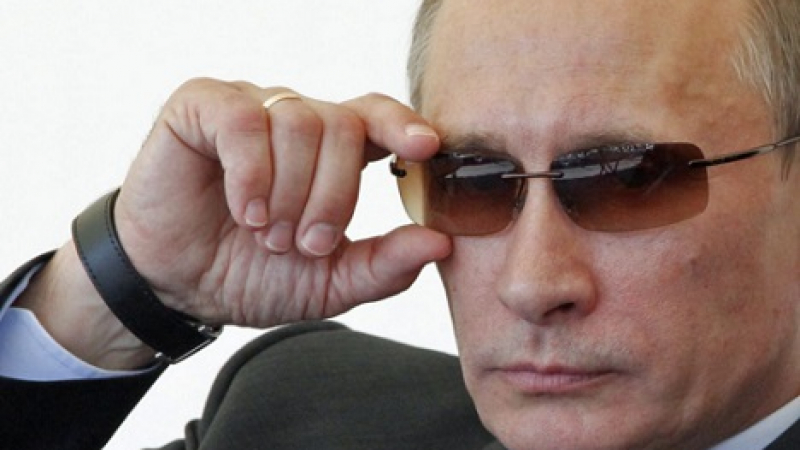 &quot;Хъфингтън пост&quot;: Путин е гангстер за Запада, но голяма сделка с него срещу ИД не е налудничава идея