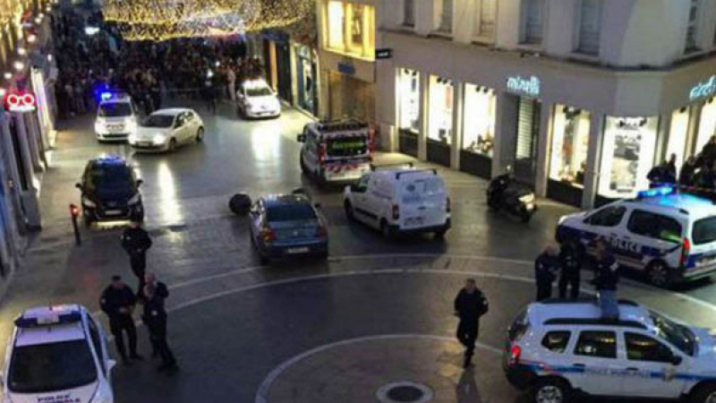 Заложническата драма във Франция – в родния град на бомбаджията на ИД