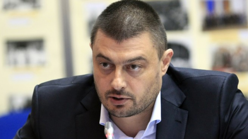 Николай Бареков: Христо Иванов е най-голямата грешка на Плевнелиев