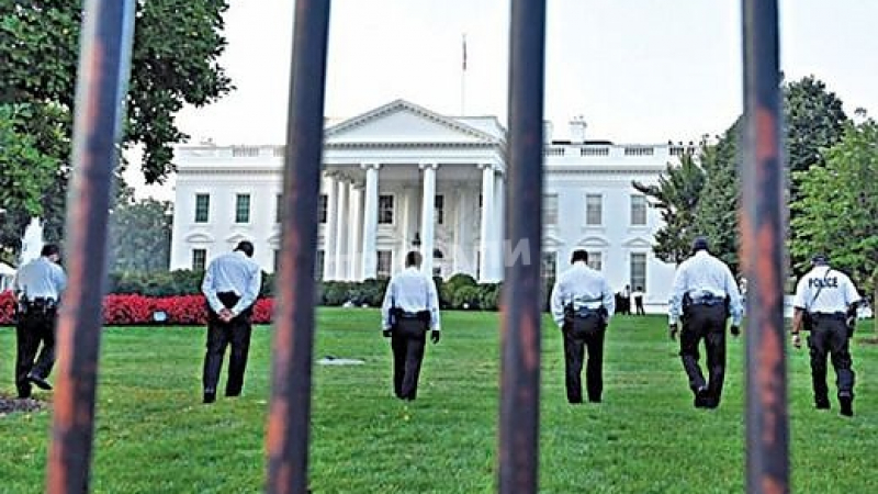 Извънредно положение във Вашингтон: Неизвестен се опита да проникне в Белия дом