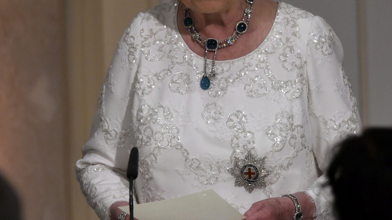 Канадският премиер пошашави Елизабет ІІ 