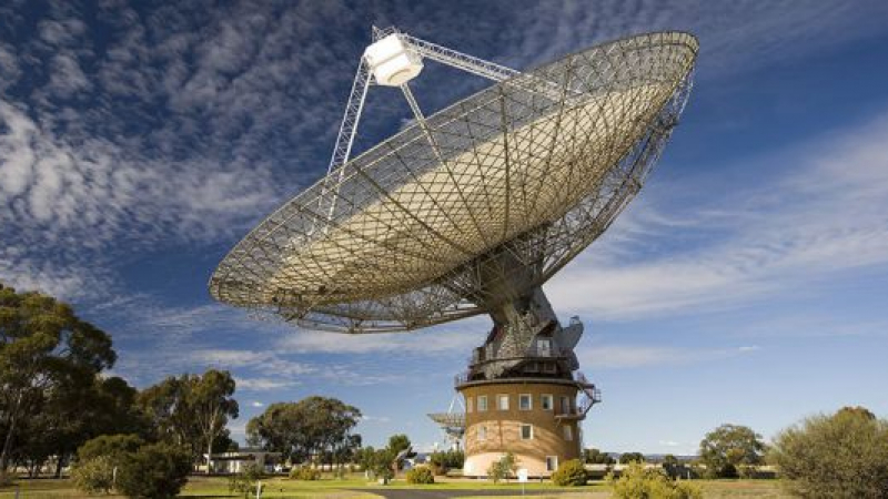 Телескопът Parkes улови загадъчни сигнали