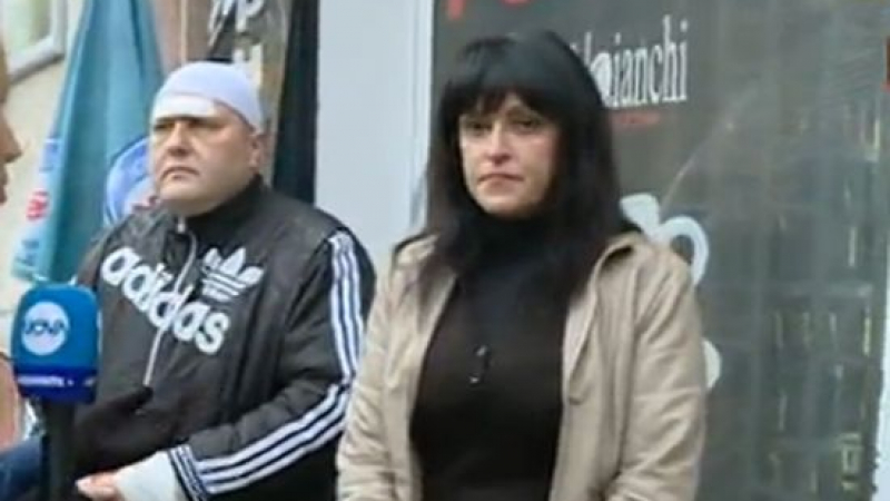 Пиян преби жестоко мъж и изпочупи магазин в София заради забележка (ВИДЕО)