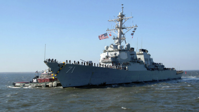 САЩ изпращат бойни кораби в Черно море в отговор на руските действия, но България не е...