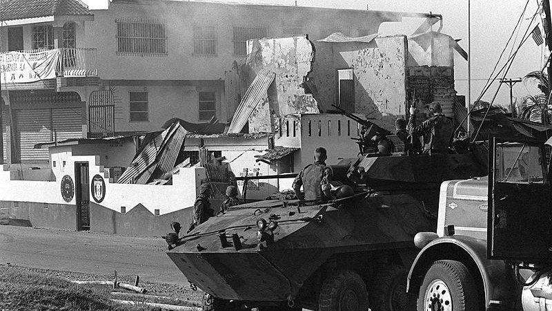 На този ден: През 1989 г. войски на САЩ нахлуха в Панама и свалиха правителството