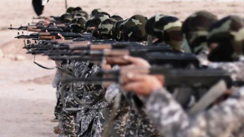 Ексклузивно за войната: ДАЕШ ще използва жителите на Рамади като жив щит срещу иракската армия