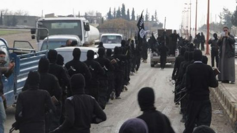 Джихадистите от ИД масово дезертират под натиска на сирийската армия 