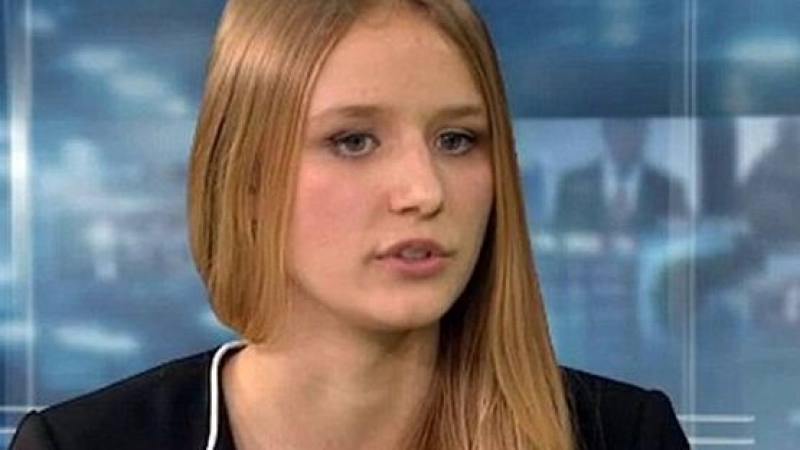 18-годишна германка с потресаващ разказ как е била нападната от 30 разгонени мигранти в Кьолн (ВИДЕО)