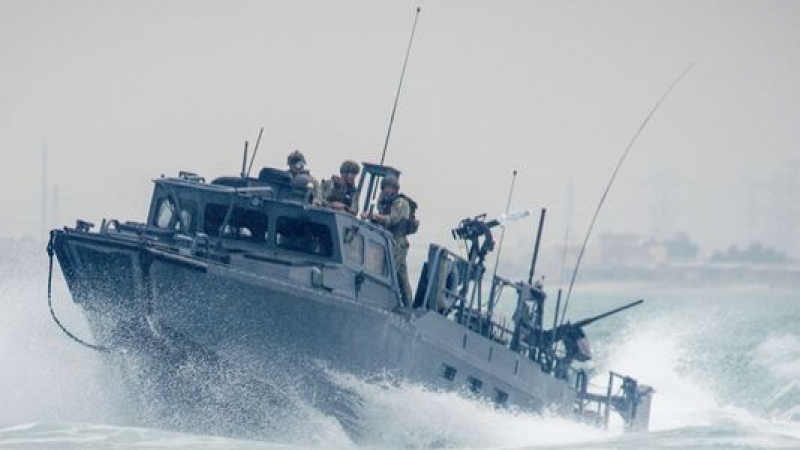 Иран ще предаде на САЩ екипажа на задържаните патрулни катери