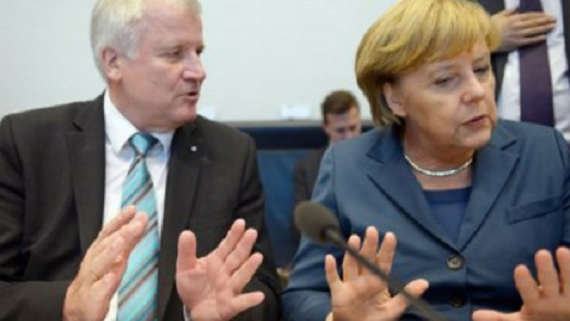 Премиерът на Бавария с ултиматум до Меркел за бежанците