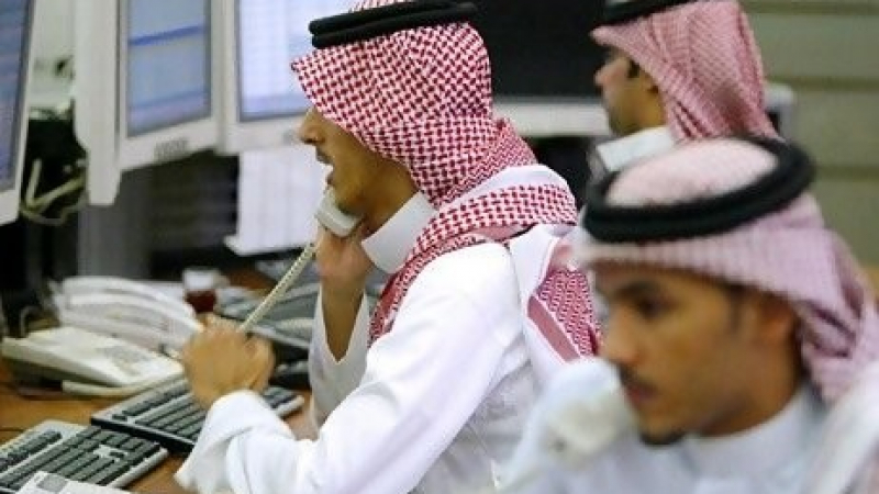 Саудитската борса се срина след отмяната на санкциите срещу Иран