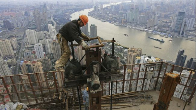 Китай обяви най-слабия си икономически ръст за последните 25 години