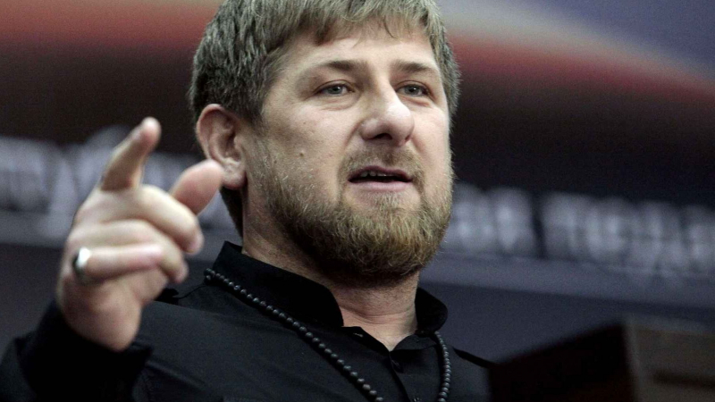 Кадиров обещава 70 000 бойци от Чечения да ударят рамо на руските войски в Украйна