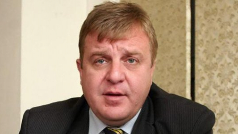 Красимир Каракачанов: Искането на оставката на ВСС е недопустимо