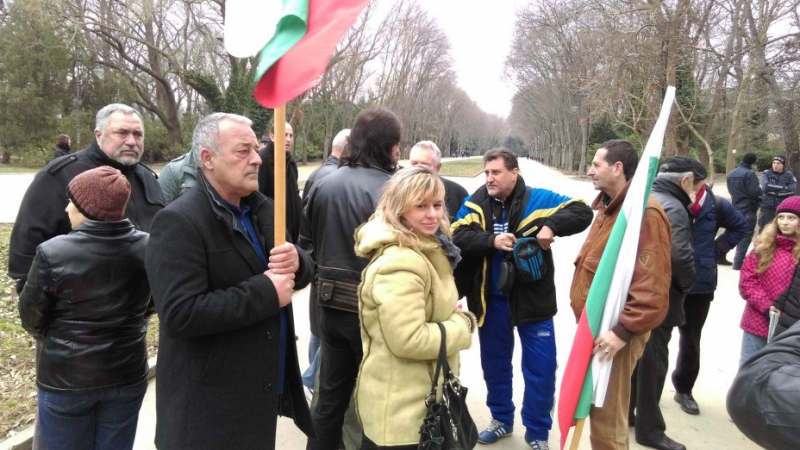 Родолюбци от Варна: Да не се посяга на онова, което е българско самочувствие