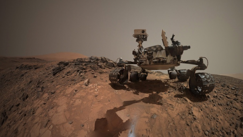 „Кюриосити“ си направи ново селфи на Марс