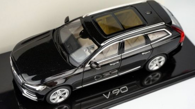 „Волво” ще покаже V90 преди автосалона в Женева