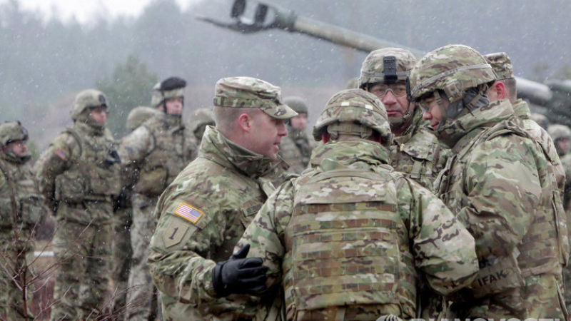 НАТО разкри трупа ли войски на границата с Беларус