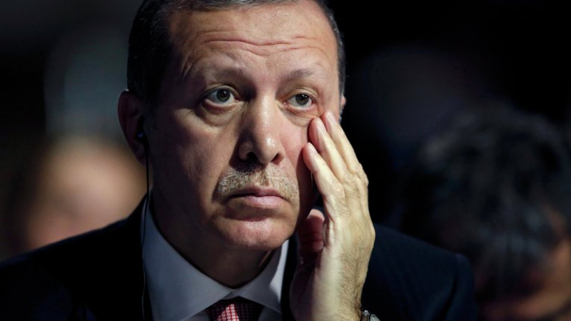 US-анализатор попиля Ердоган: От политиката му останаха само руини