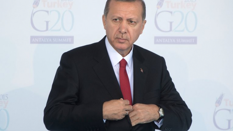 Ердоган подкрепя нахлуването в Сирия