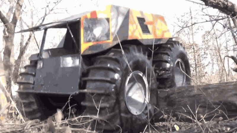 Такова чудо не сте виждали! Руски инженер направи ATV, за което не съществуват препятствия (ВИДЕО)