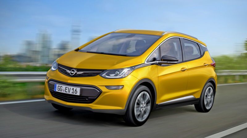 Opel Ampera-e минава над 300 км на ток