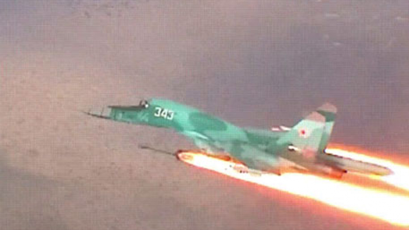 Бой по терористите: Руската авиация громи обекти на ИДИЛ с 1600 удара!