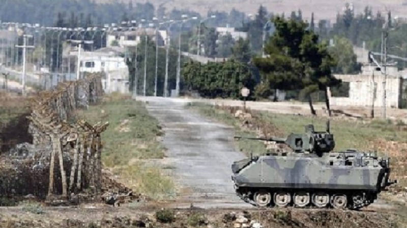 Става ли нещо: Турският военен министър пристигна на сирийската граница, руският – в Иран 