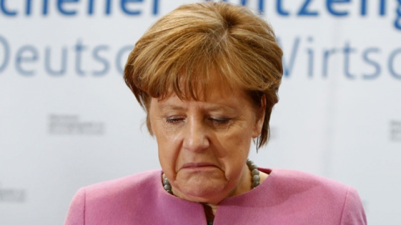 „Шпигел”: Миграционната политика на Меркел се сгромоляса