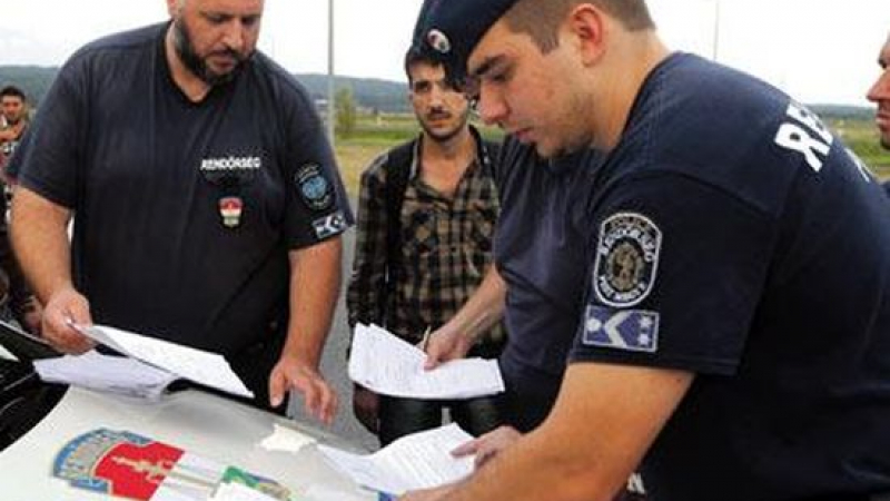 Унгарската полиция залови шестима мигранти в кола с българска регистрация 