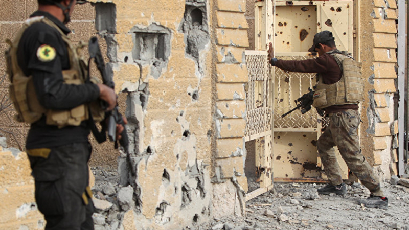 Високопоставен иракски командир и още седем бойци загинали при нападение на терористи от ИД 