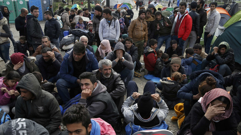 Безпрецедентно: ЕС отпуска извънредно милиони евро на Гърция заради бежанците