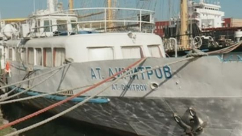 Искат кораба на Тато да стане част от градския транспорт на Варна 


