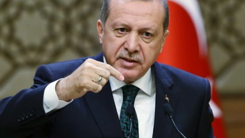 Radikal: Проблемите във външната политика на Анкара растат главоломно