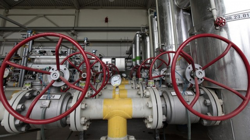 Neue Zürcher Zeitung: „Газпром” трябва да понижи рязко цената на природния газ