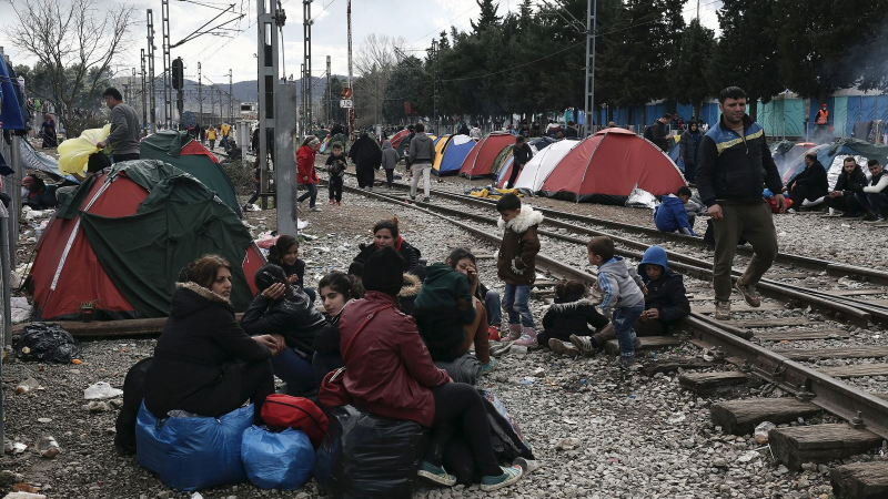 По разпореждане на Борисов: Хуманитарен конвой поема към бежанците на гръцко-македонската граница