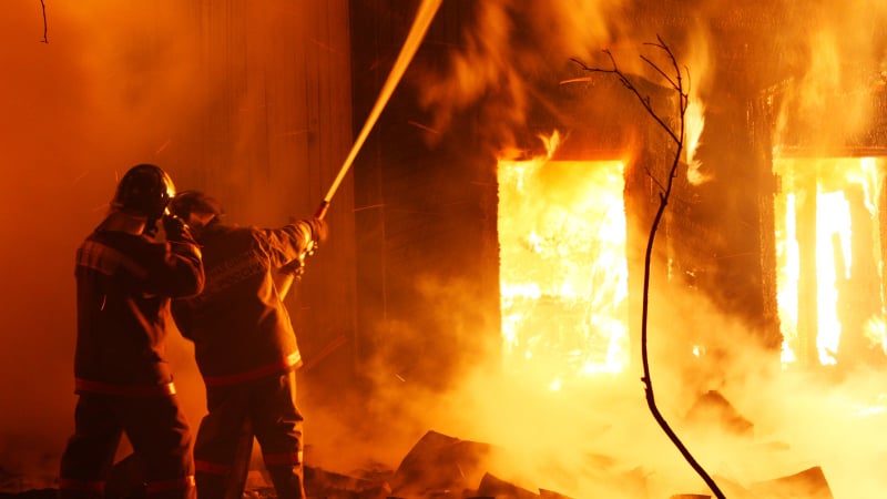 Загадъчно: Загиналите при пожара в „Лозенец” не общували със съседи и не плащали сметките си 