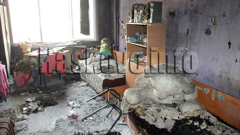 200 деца в паника след пожар в ученическо общежитие (СНИМКИ)