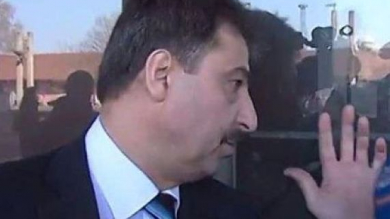 Сръбската преса: Цветан Василев е пример за поговорката „Вземи парите и бягай!“