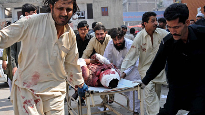 Кървав атентат разтърси Пакистан