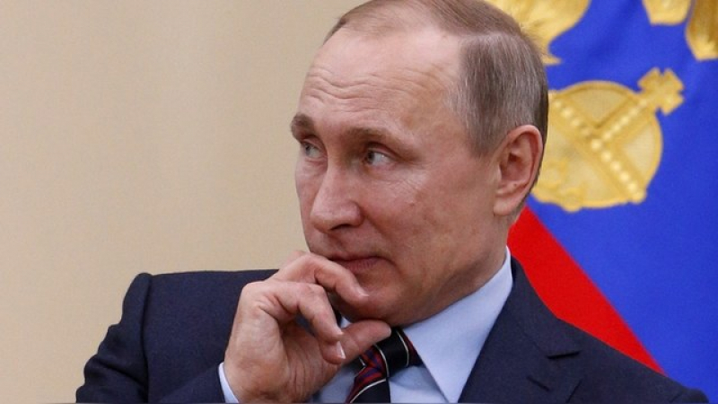 „Льо Монд”: Путин успя да се измъкне от сирийското блато, но затъва все повече в украинското