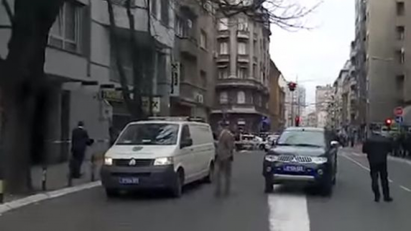 Паника в Белград! Самоубиецът се е взривил в сладкарница на бивш министър 
