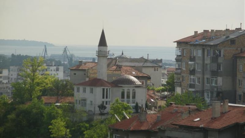 Строят четвърта джамия във Варна?