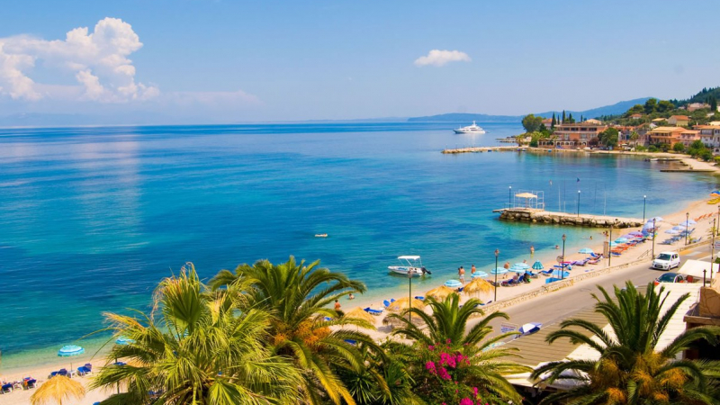 Топ дестинации в Гърция, предпочитани от българските туристи