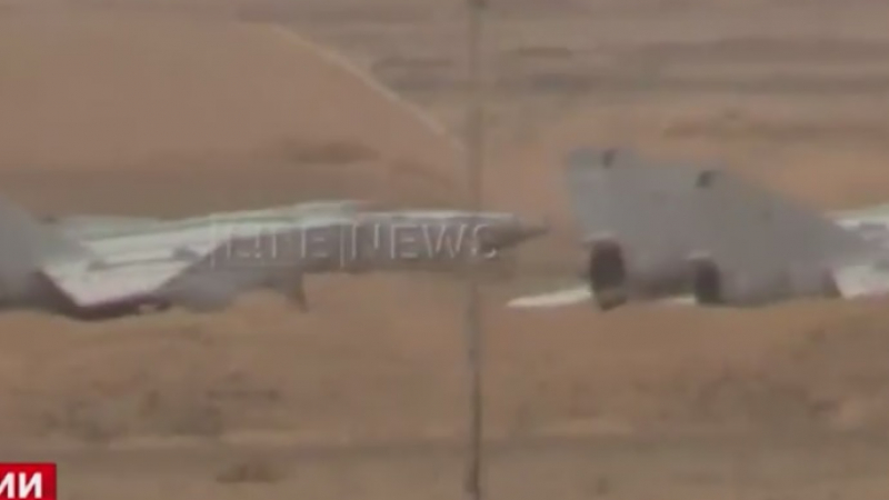 Победа над терористите: След хитър военен ход първите самолети на ВВС на Сирия кацнаха в Палмира (ВИДЕО)