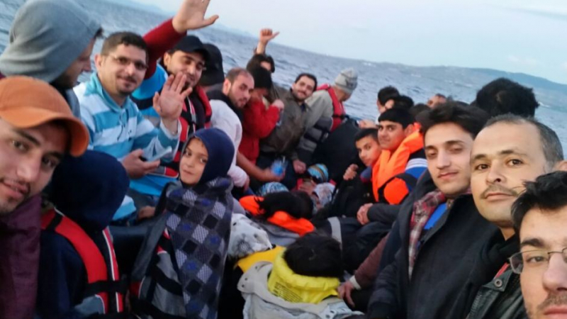 Гърция ще разселва бежанци на острови