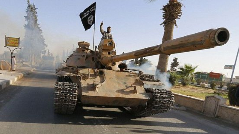ДАЕШ забрани на християните да напускат Ракка, слухове за клане се носят из града 
