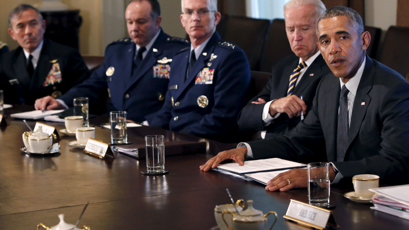 Обама се закани: Ще притиснем „Ислямска държава” и ще ги унищожим