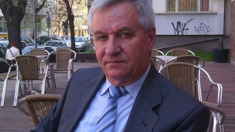 Адвокатът на обвинената в убийство Иванка: Болногледачка управлява милионите на Ройдови