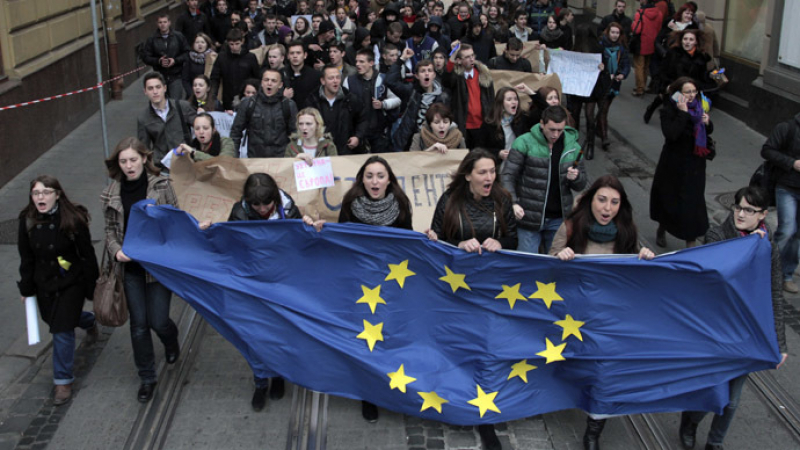 Reuters: Брюксел ще предложи безвизов режим за Украйна